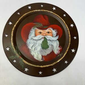 Brush Strokes Studio Santa Decorative Wall‎ Art Brown Star Cutout Metal Plate